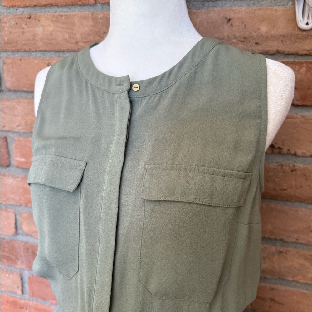 Olive Green Sleeveless Dress - Picture 4 of 12